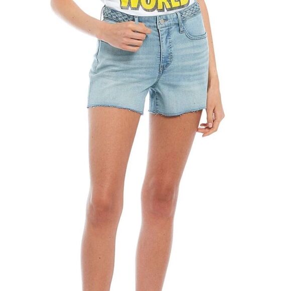 NWOT Frayed High Rise Denim Short Frayed Hem Light Wash Zip Up - Picture 3 of 7